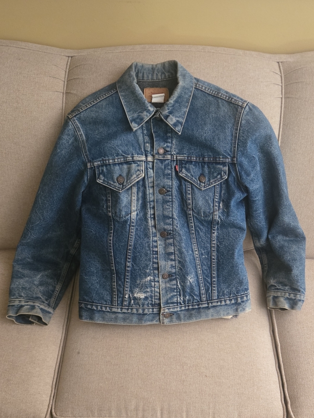 Size 40 Large Vintage Levi's Trucker Jacket